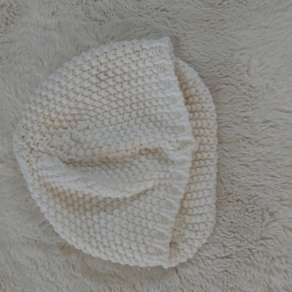 Knit Hat - Picture 2 of 5